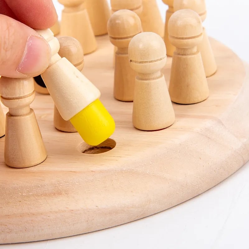 Minnesträning i trä – pedagogiskt spel för barn