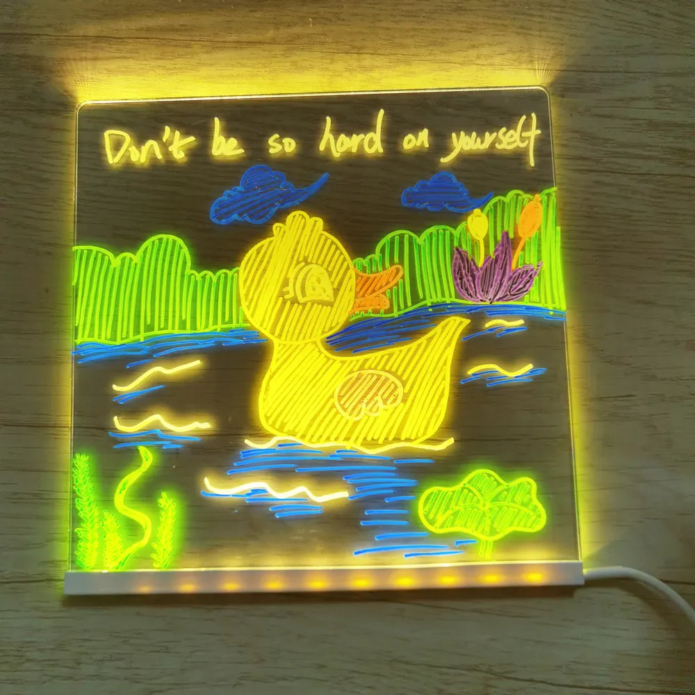 Drawing Light – lysande rittavla och nattlampa för barn