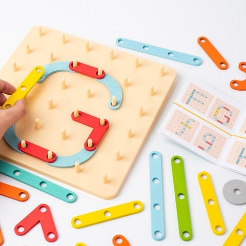 Montessori Pusselbräda i Trä för Barn – Kreativ och Pedagogisk Lek (Från 3 år)