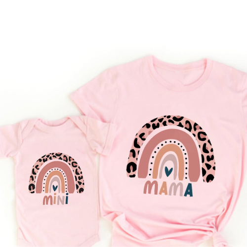 Matchande mamma- och dotteroutfit – skjorta och romper i bomull