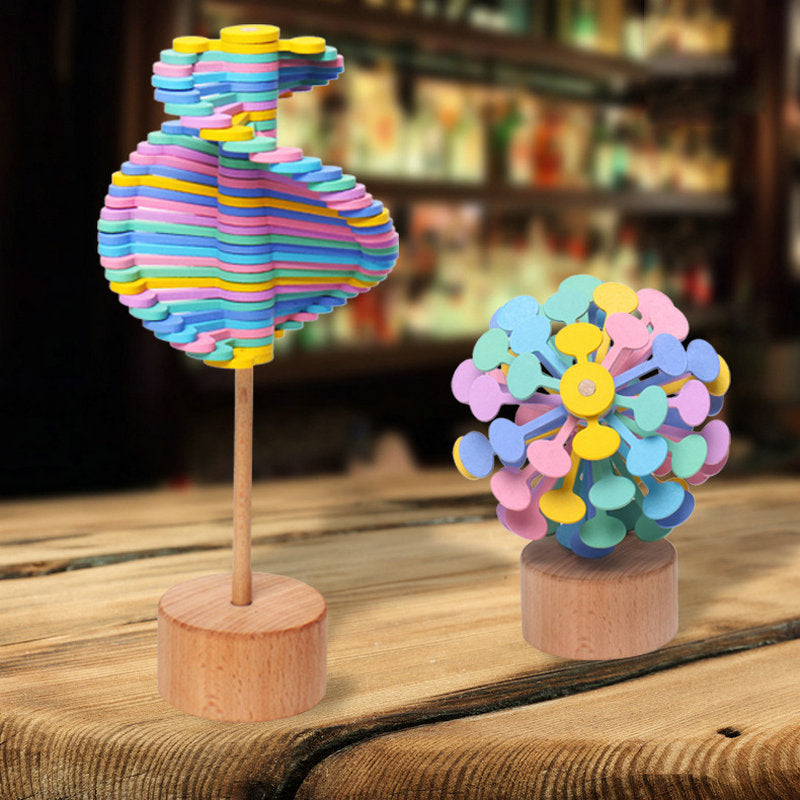 Wooden Spinning Lollipop – Stress-Relief and Focus Toy