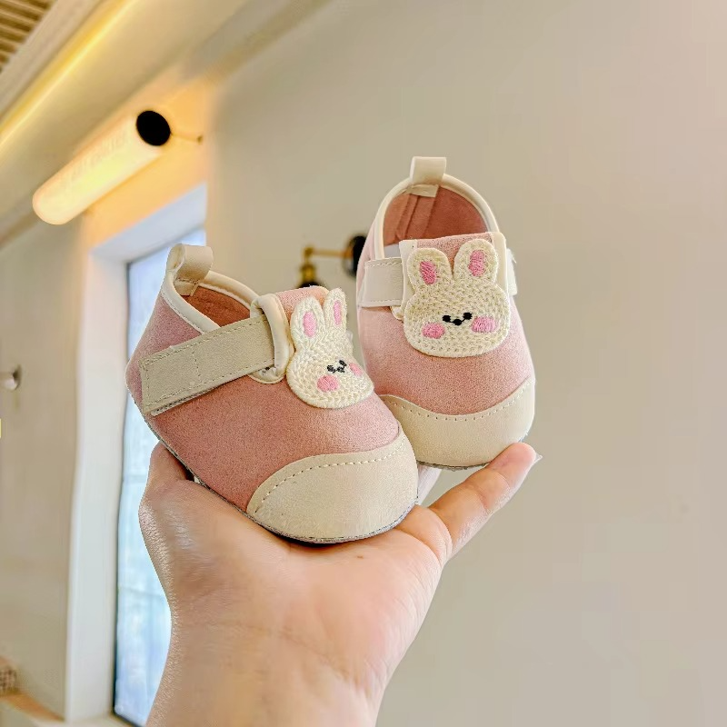 Babyskor – Säkra och bekväma för ditt barns första steg