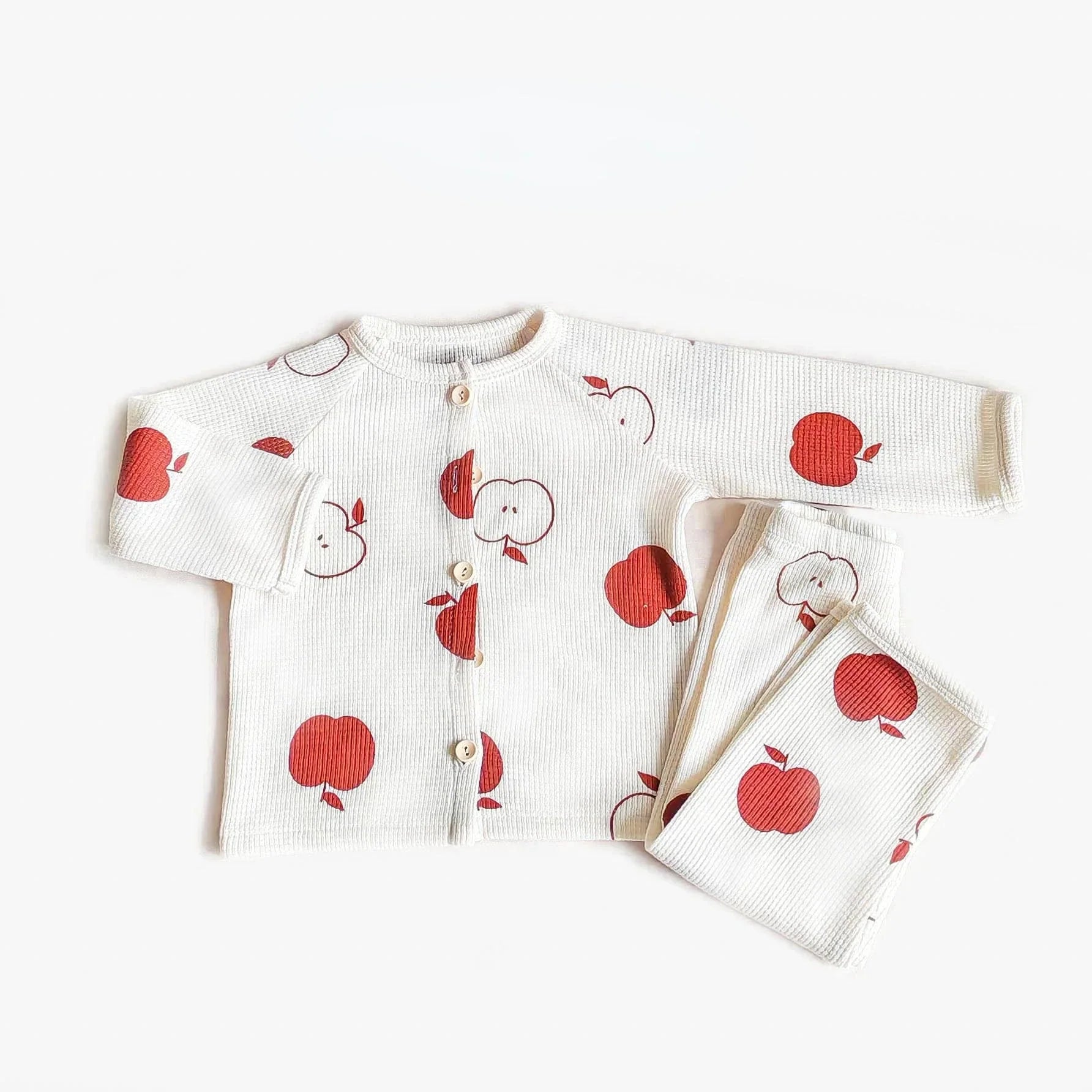 Barnpyjamas i bomull – mjuk, luftig och unisex