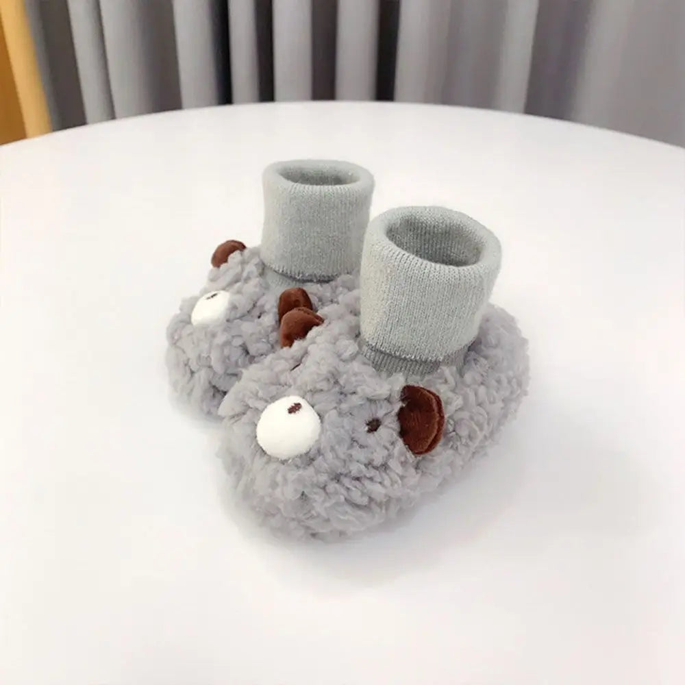 Björnar babytofflor – Varma och mjuka för små fötter