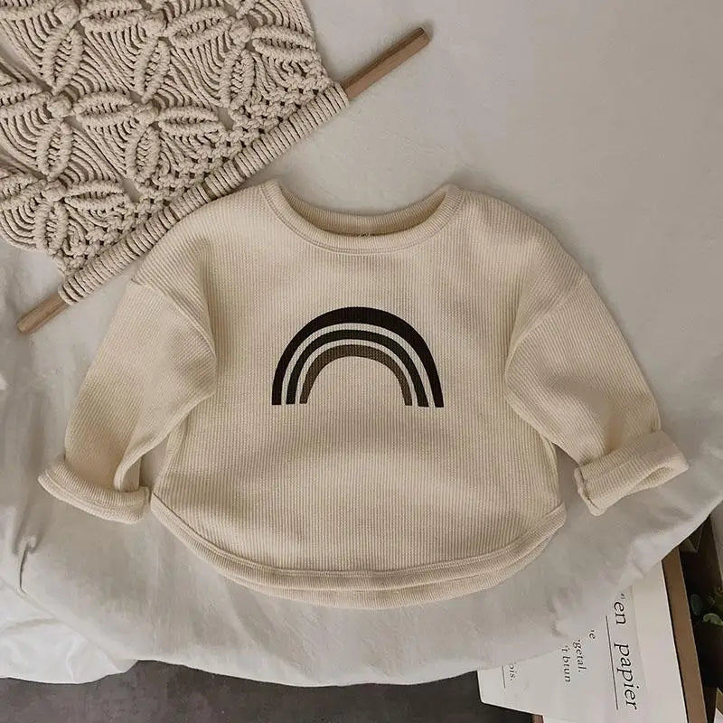 Långärmad t-shirt för barn – Perfekt för alla årstider