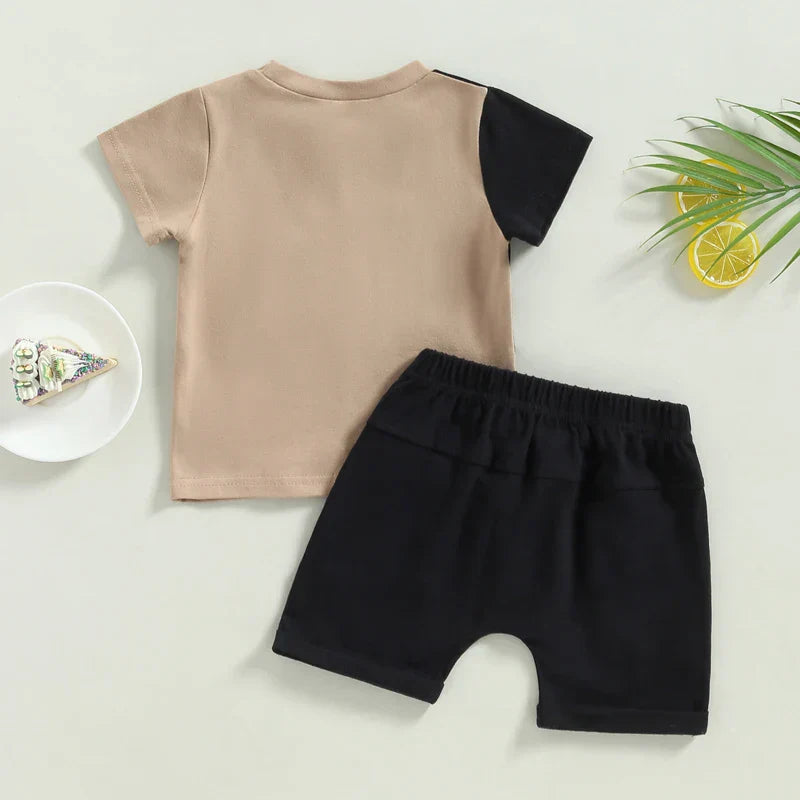 Sommarset för pojkar – trendiga färger och bekvämt material