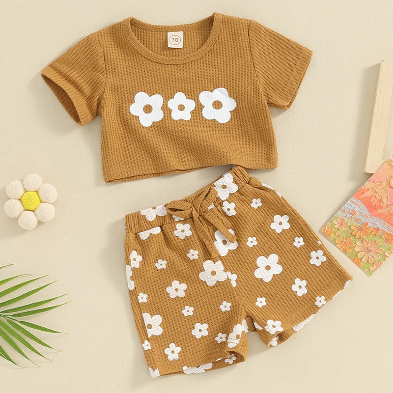 Sommarset för flickor – kortärmad topp och shorts