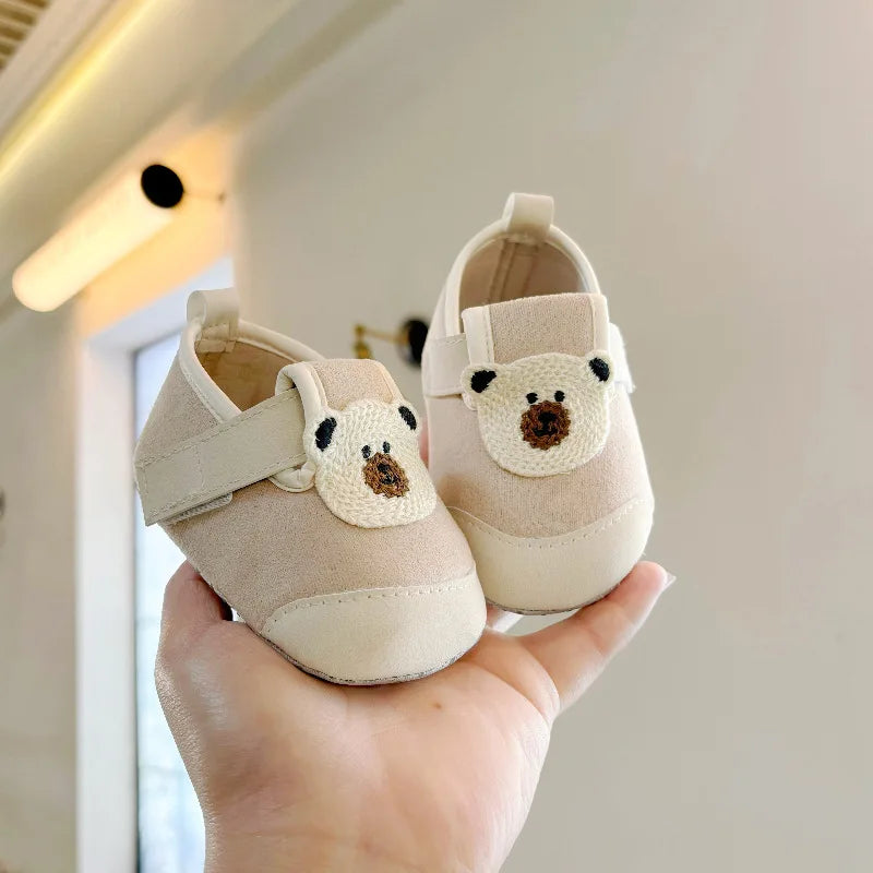 Babyskor – Säkra och bekväma för ditt barns första steg