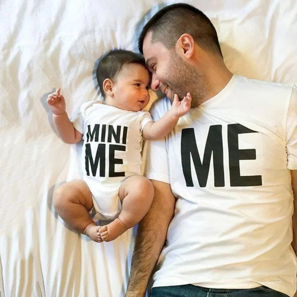Matchande pappa-barn kläder – T-shirt och babyromper