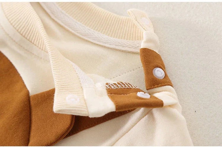 Jumpsuit för barn i supermjukt tyg – Bekväm och stilren för alla tillfällen