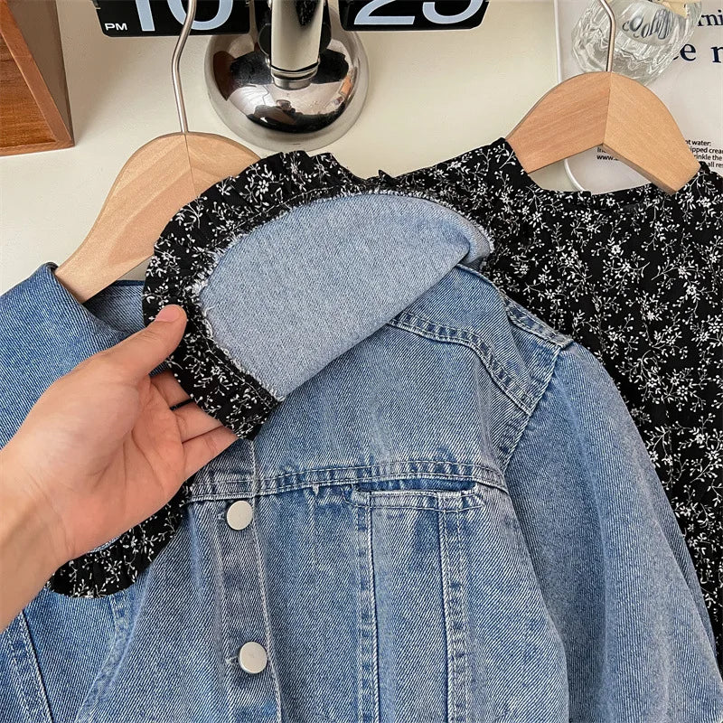 Jeansjacka med klänning för barn – blommigt tvådelat set