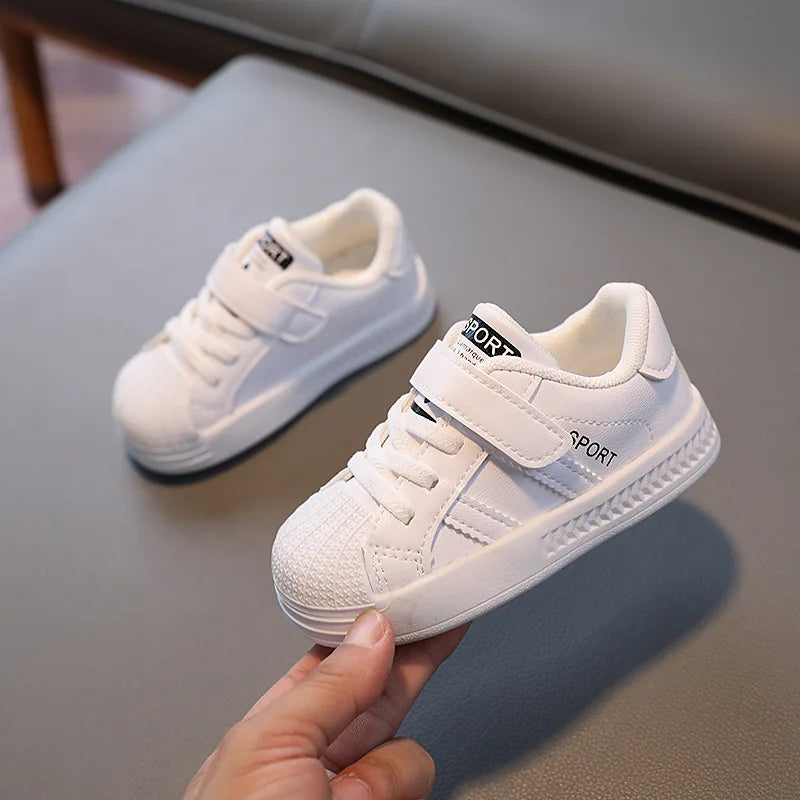 Bekvämt grepp och andningsbar komfort – sneakers för aktiva barn