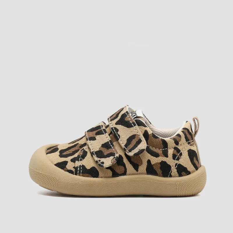Andningsbara canvasskor för barn – lätta och bekväma sneakers