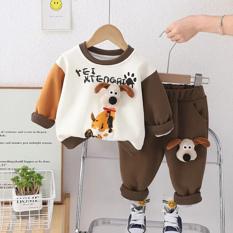 Joggingdräkt för barn med hundmotiv – Bekväm och trendig tvådelad outfit