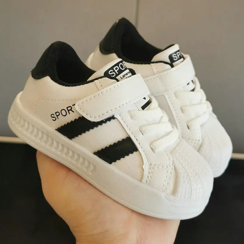 Bekvämt grepp och andningsbar komfort – sneakers för aktiva barn