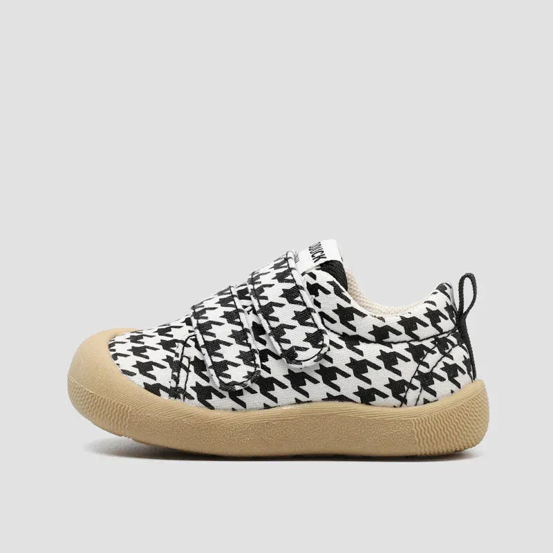 Andningsbara canvasskor för barn – lätta och bekväma sneakers