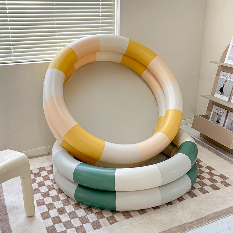 Uppblåsbar babypool – säker barnpool för sommarlek i trädgården