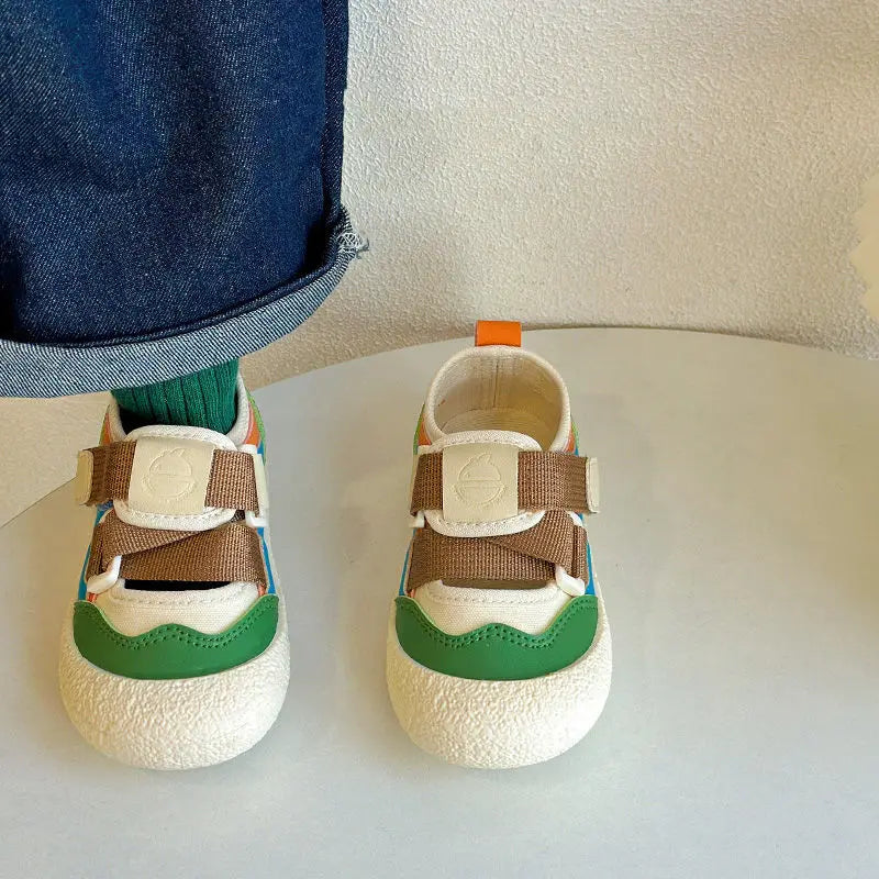 Sandaler för barn – trendiga, bekväma och halkfria