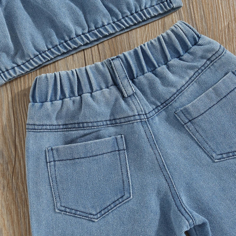 Flickset i denim med broderi – sommaroutfit i bomull