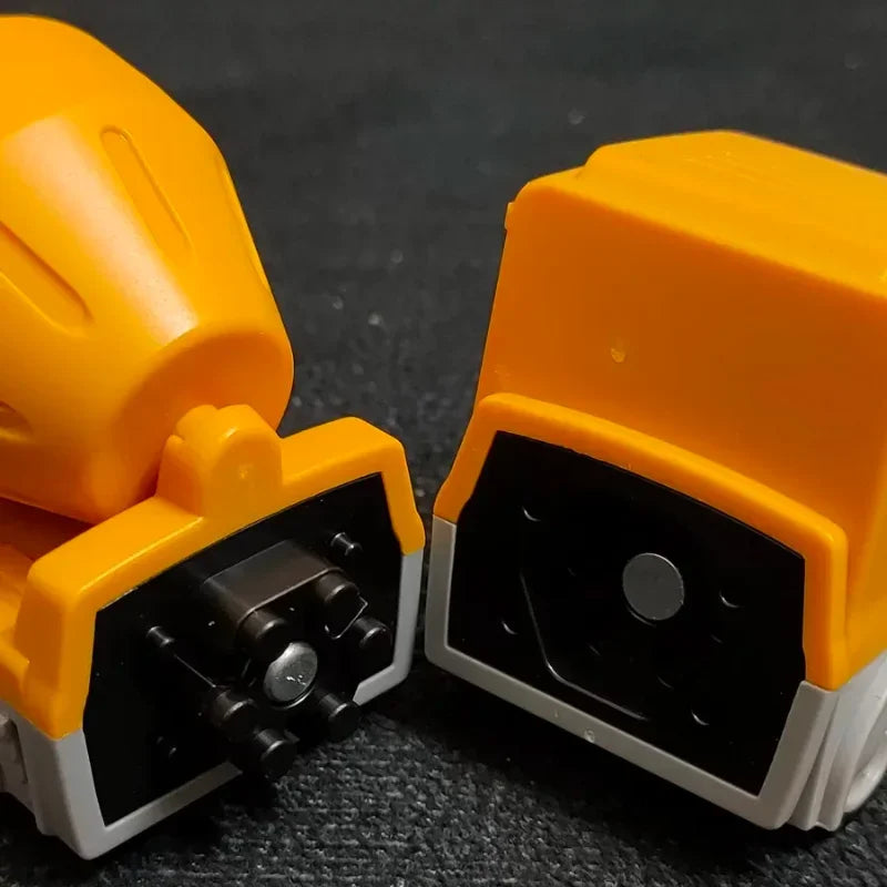 Transformerbar lastbil och grävmaskinsrobot – MagnaMix